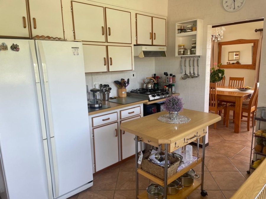 4 Bedroom Property for Sale in Beacon Bay Eastern Cape